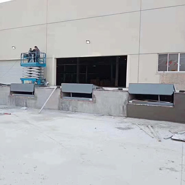 高效装卸的桥梁：液压登车桥